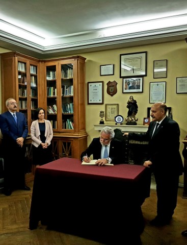 Santalices reivindica o idioma galego como vía de acceso á lusofonía integrada por 250 millóns de persoas